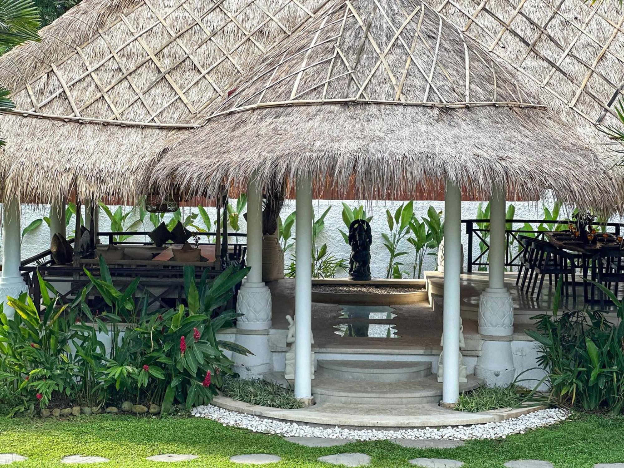 Villa Santai By Optimum Bali Villas チャングー エクステリア 写真